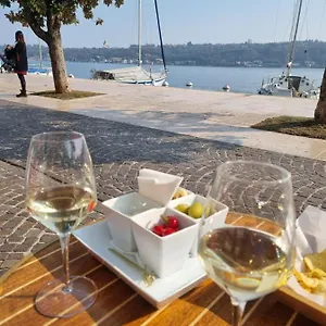 https://sehr-zentral-fussmarsch-bis-zur-promenade-und-trotzdem-ruhig.it-lombardy.com